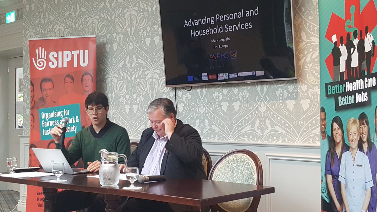 Paul Bell of @siptuhealth opens the #PersonalHouseholdServices event in Drogheda, focus on vulnerable workers in care and domestic work @MigrantRightsIr @uniglobalunion #QualityCare #QualityJobs