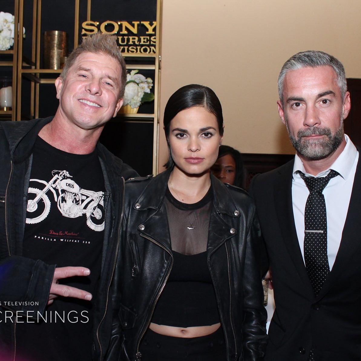 JMRamos1701D's tweet photo. #SWATThursday #SWAT @dogmagayle @lantetrain @shemarmoorefans @Becoming_Bryna @deldotto_paula @Michael28710212 @PartyPaulG1992 @swatcbsfans @cbsswat @swatwatchparty @swatcbs2017 @swatcbsfans @AlexRussellNet @Anndrea09 @my_guy_jay @KennyJFanLove https://t.co/NSqxr2D8Pe