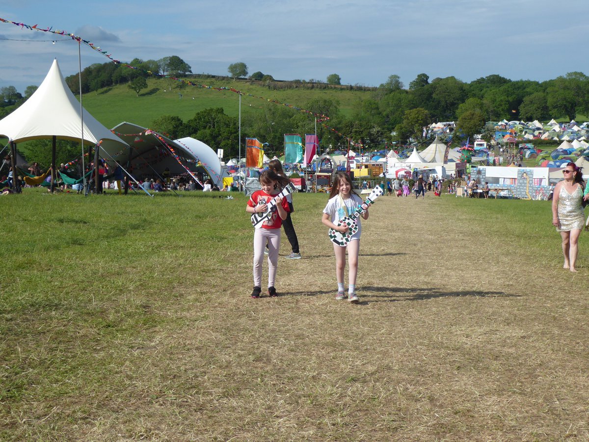naomi_jones_FK's tweet photo. Thank you so much @shindigfestival you smashed it! Struggling to adjust back into normal life. What a great weekend that was! Review coming soon... https://t.co/1LVdwpJJNc