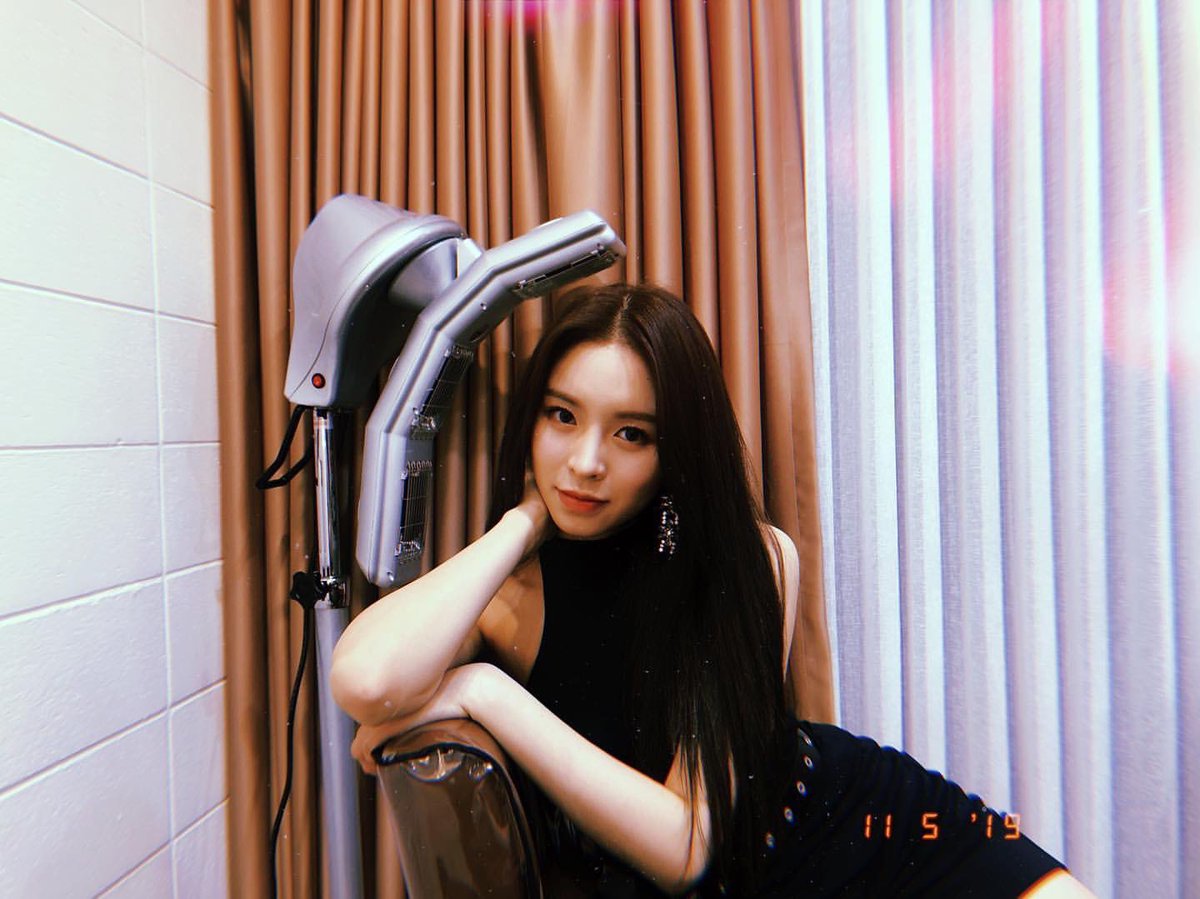 snow_forest98's tweet photo. 💖

#CLC #씨엘씨 #엘키 #ELKIE https://t.co/duwKOoIeOU