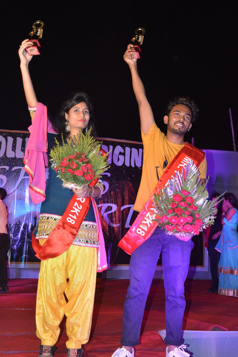 SaharsaOf's tweet photo. #Freshers_Night 2018-22 #SCE_Saharsa https://t.co/WuOxk7Z7pt