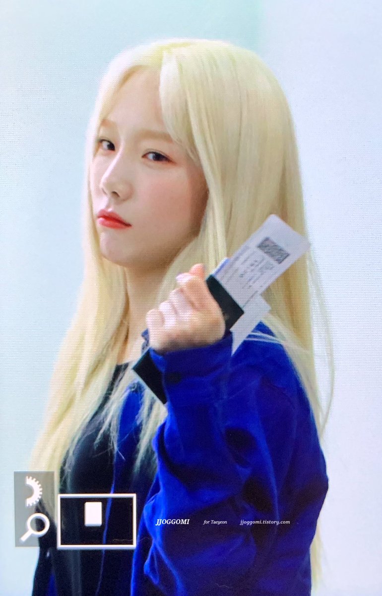 jjoggomi_ty's tweet photo. 190530 GMP 💛💙 #태연 #taeyeon https://t.co/J9EL6JFtmT