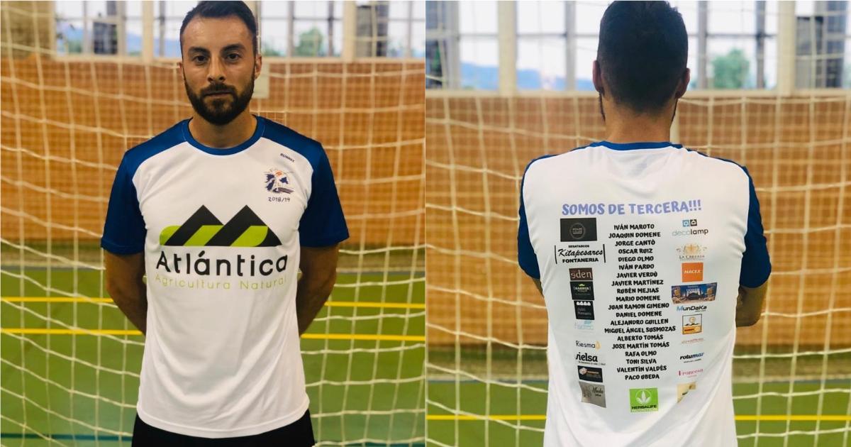 Ya tenemos camiseta conmemorativa del ascenso de nuestro equipo Senior a Tercera División.
Una camiseta que puedes adquirir por solo 10 € realizando tu encargo en el teléfono 965 343 005.
#Beliana #Villena #Fútbol #Sala #Futsal 
belianafs.es