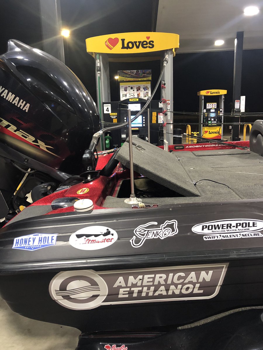 arkansascrappie's tweet image. Filled up with E10 and ready to run!! #rewablefuels #fuelyourknowledge