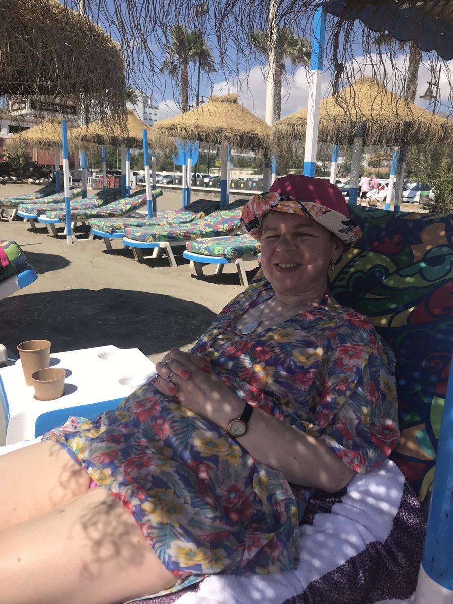 LcastSpringhill's tweet photo. Arrived safe and well! HM having a great time in Sunny Malaga with Team members and spending the day at the beach!  @_rachelferguson @Nikki45307040 #daytwo #Malaga #livingavaluedlife https://t.co/Ozr2g9ud83