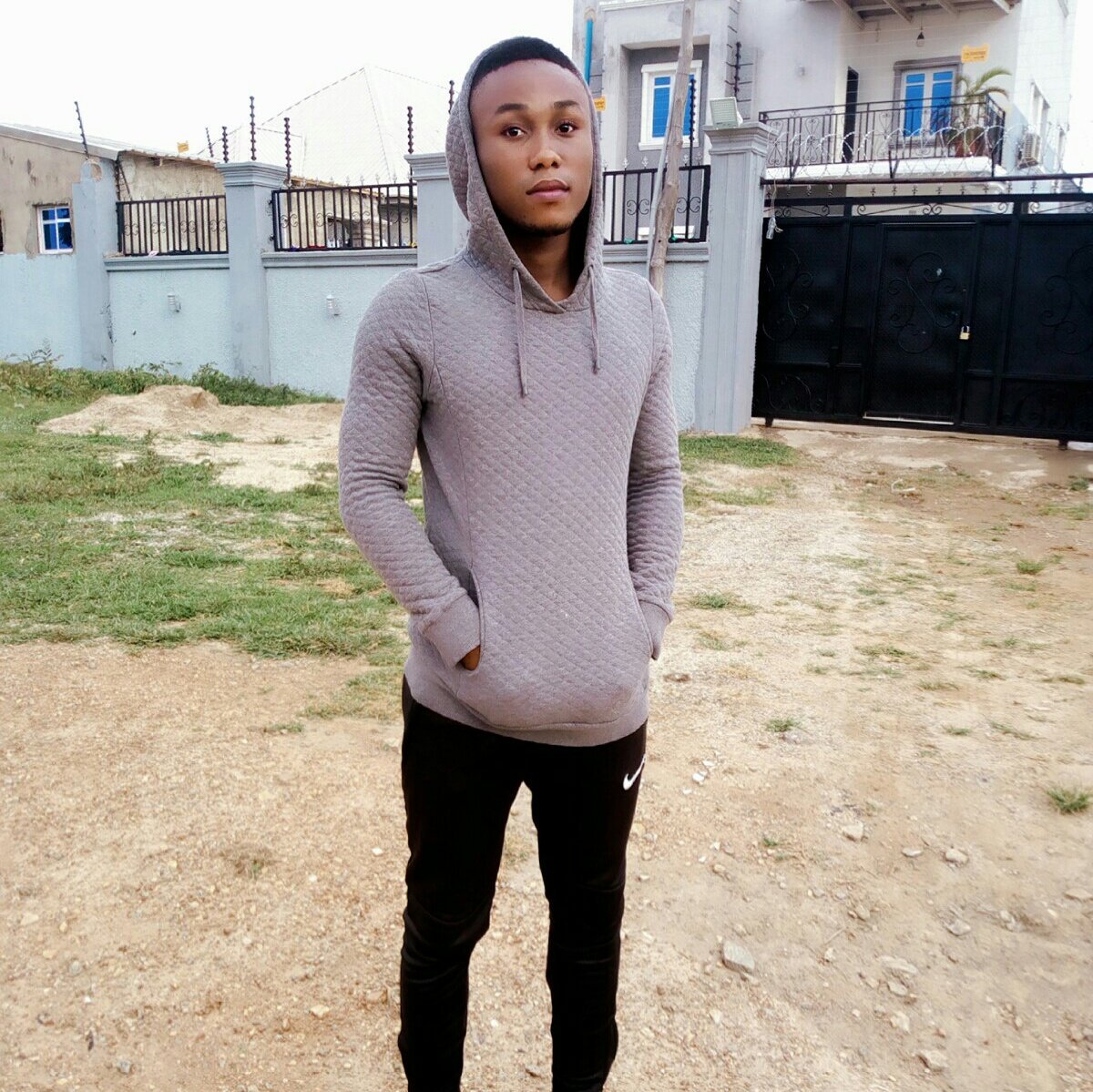 celsusjoseph's tweet photo. #aim_higher https://t.co/ygPVPa06WU