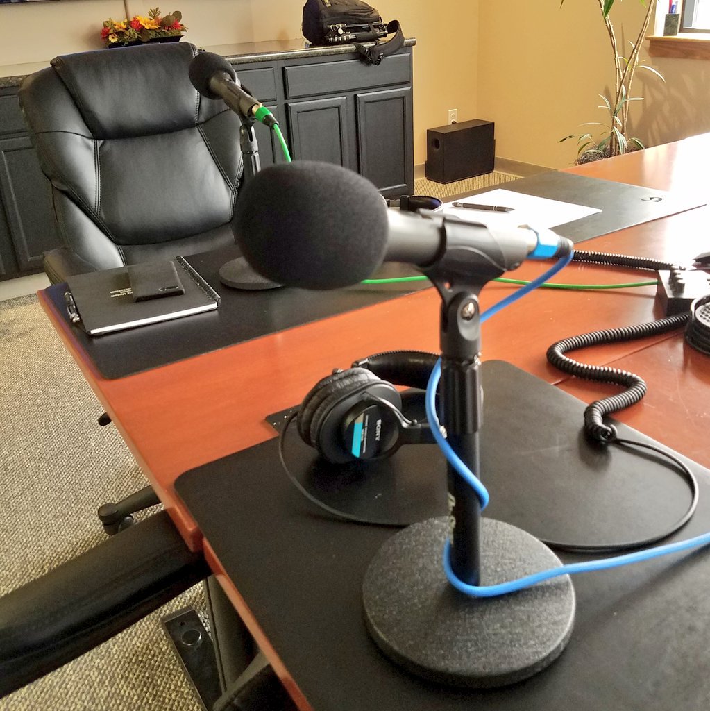 bwolston's tweet photo. Be on the lookout for tomorrow's Newsline Express as it may feature a podcast recorded earlier this week that I may have been the guest on. ๐ #globalclassroom #youngprofessionalexchange #CUYPVT https://t.co/xeOEKFfmT8