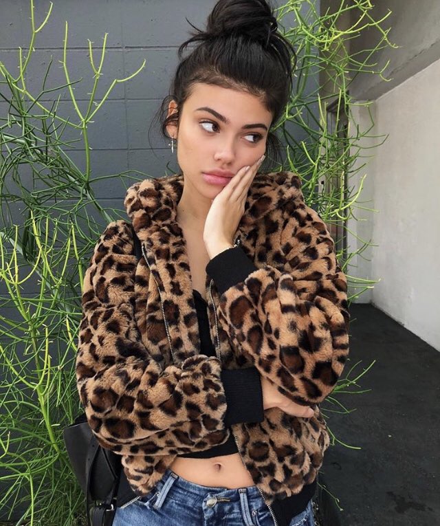 Kiss me softly and other things harder 💋