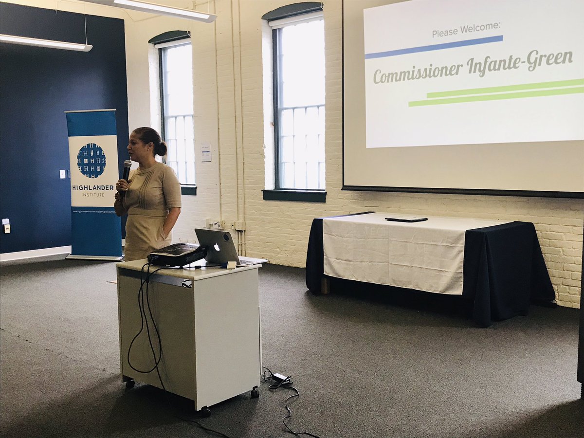 DBorrelliMurray's tweet photo. @AInfanteGreen kicking off Fuse Fest! @HighlanderInst is thankful for the continued support and partnership with @RIDeptEd. #educatorleaders #leadchangeagents @maevefmurray @ShawnCRubin #FuseRI https://t.co/aOnsFmzNij