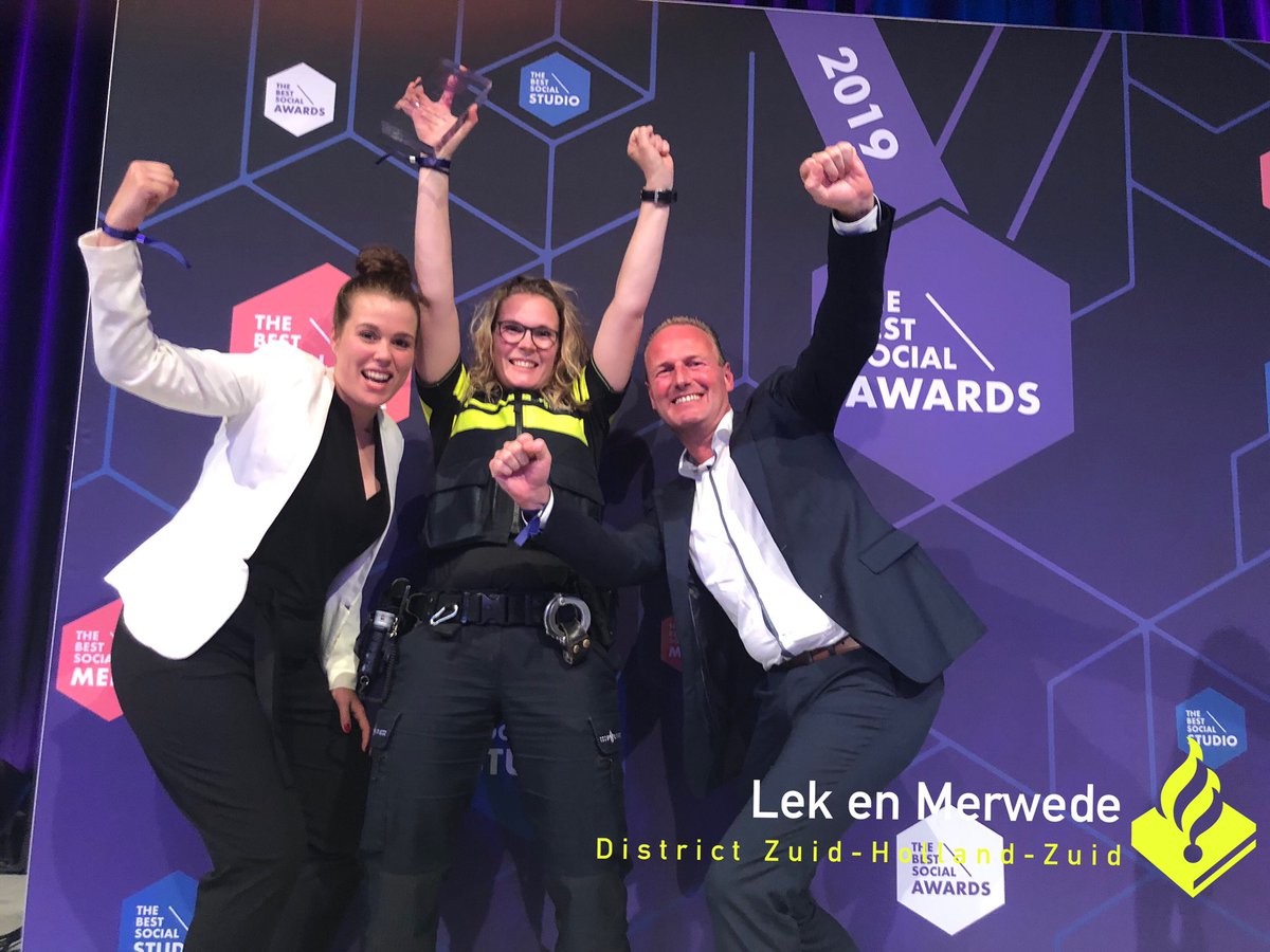 Trots op ons team! 💪  #dienstbaar #waakzaam #thebestsocialawards #besteberichtvandeoverheid #politielekenmerwede #eenheidrotterdam