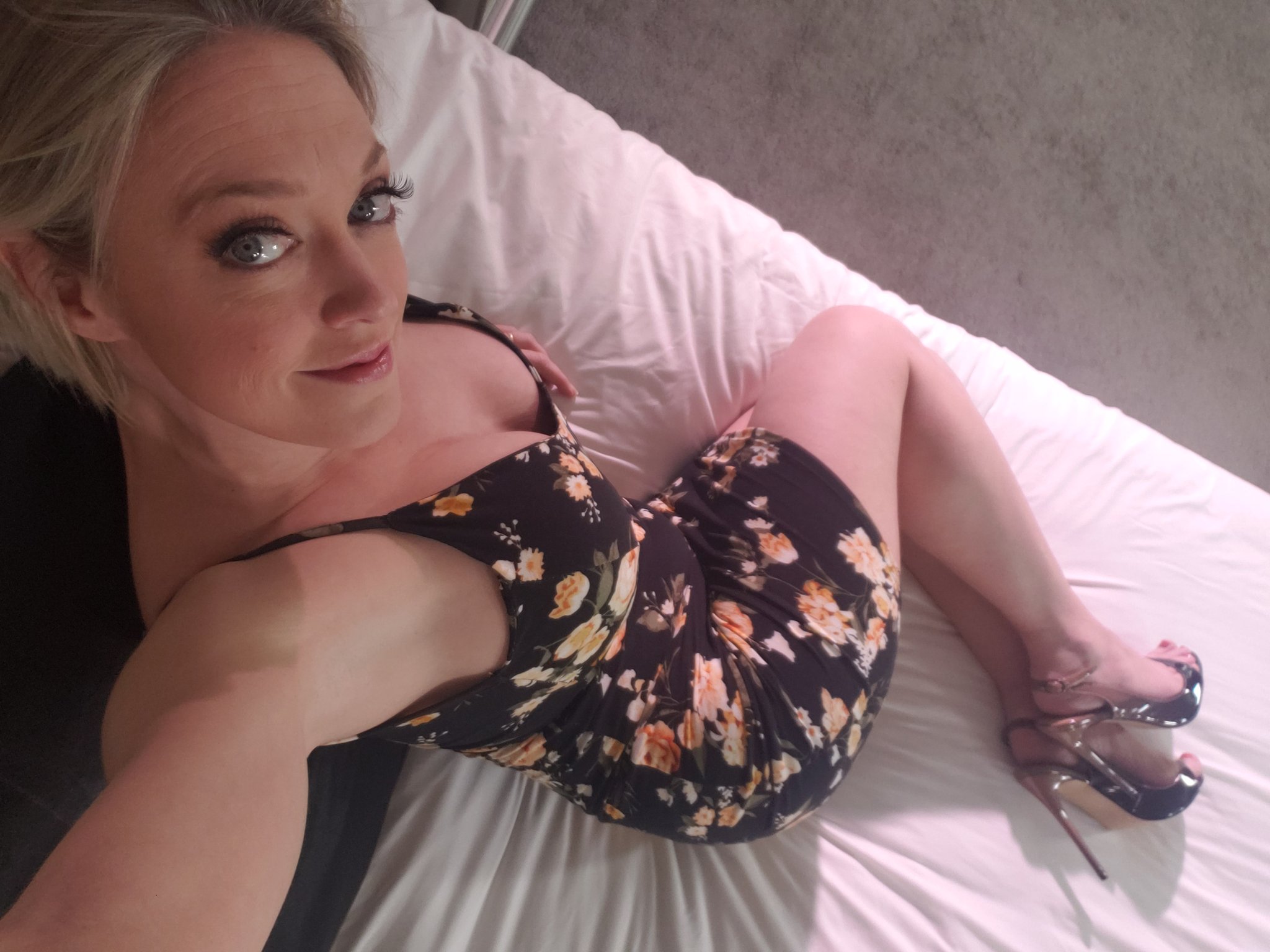 Dee williams 2008. Dee williams, quarantine queen. Dee williams full. Dee williams 1998. Dee williams 2008.