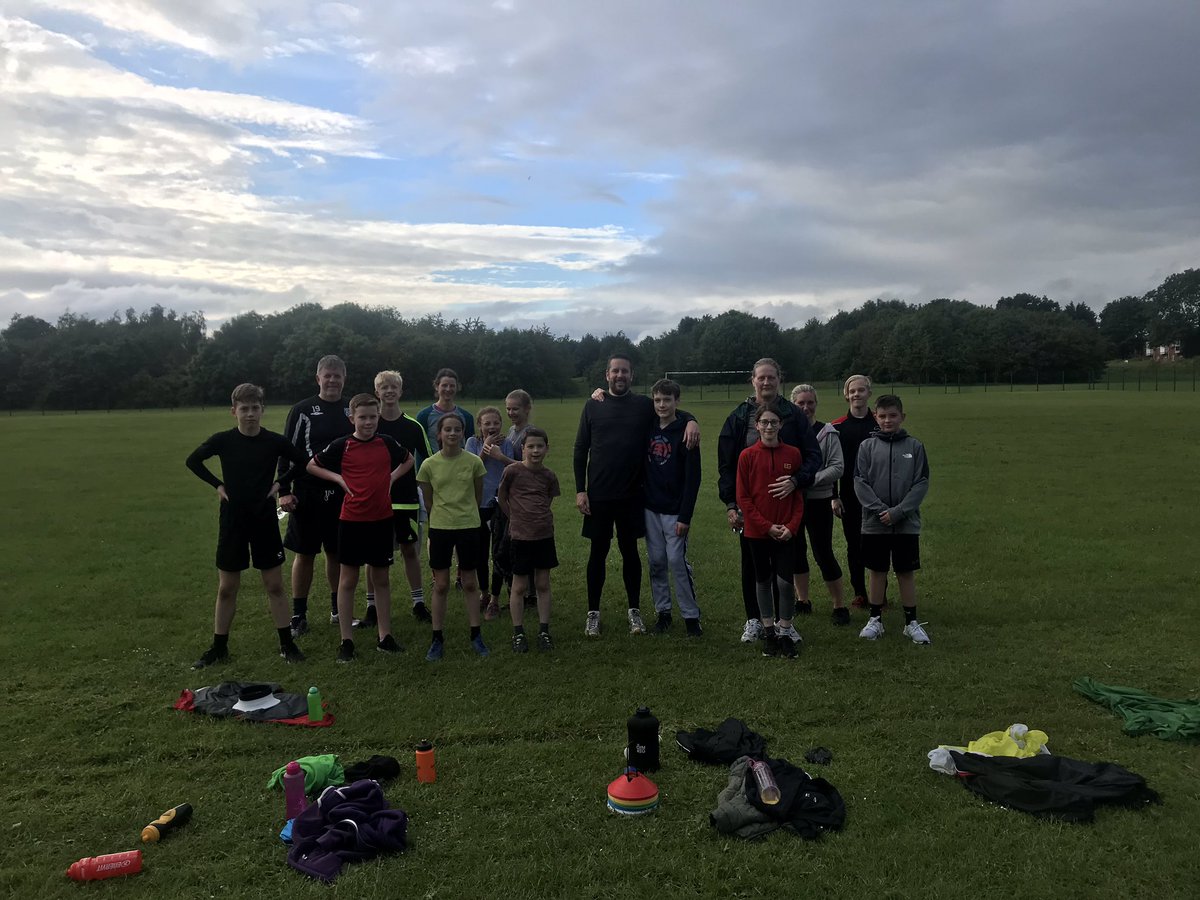 MrBrickwood's tweet photo. @HswvPe @Highfields_sch C25K done, a very muddy run tonight but our longest so far #run #WeAreHFS https://t.co/eB2ieq3Dpy