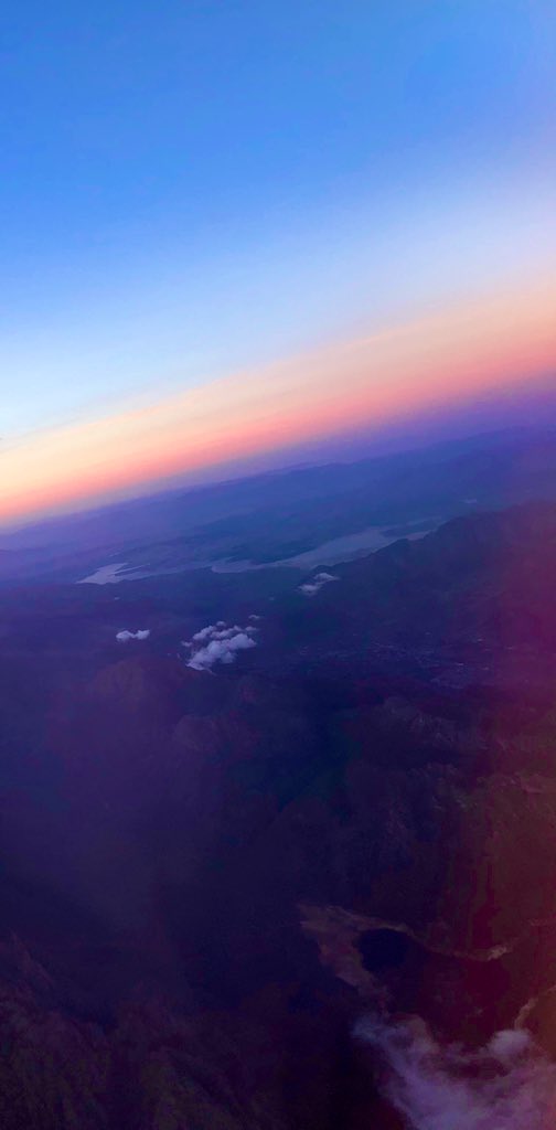 ChanteleCAfrica's tweet photo. Thank you my dear country #southafrica for the beautiful views (during Winter!) from the @pwc_za office & plane during my visit, and to my colleagues for being so amazing at #buildingtrustinsociety #solvingimportantproblems https://t.co/7JGonJL2qk