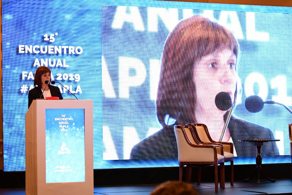 Fapla_ok's tweet photo. "Generamos una trazabilidad de todos los bienes provenientes del lavado de activos en conjunto con la UIF. Nosotros sobre dinero y bienes más informal y la UIF sobre el dinero banacarizado" @PatoBullrich.@MinSeg #AMLFAPLA https://t.co/7MVKs4uLU4