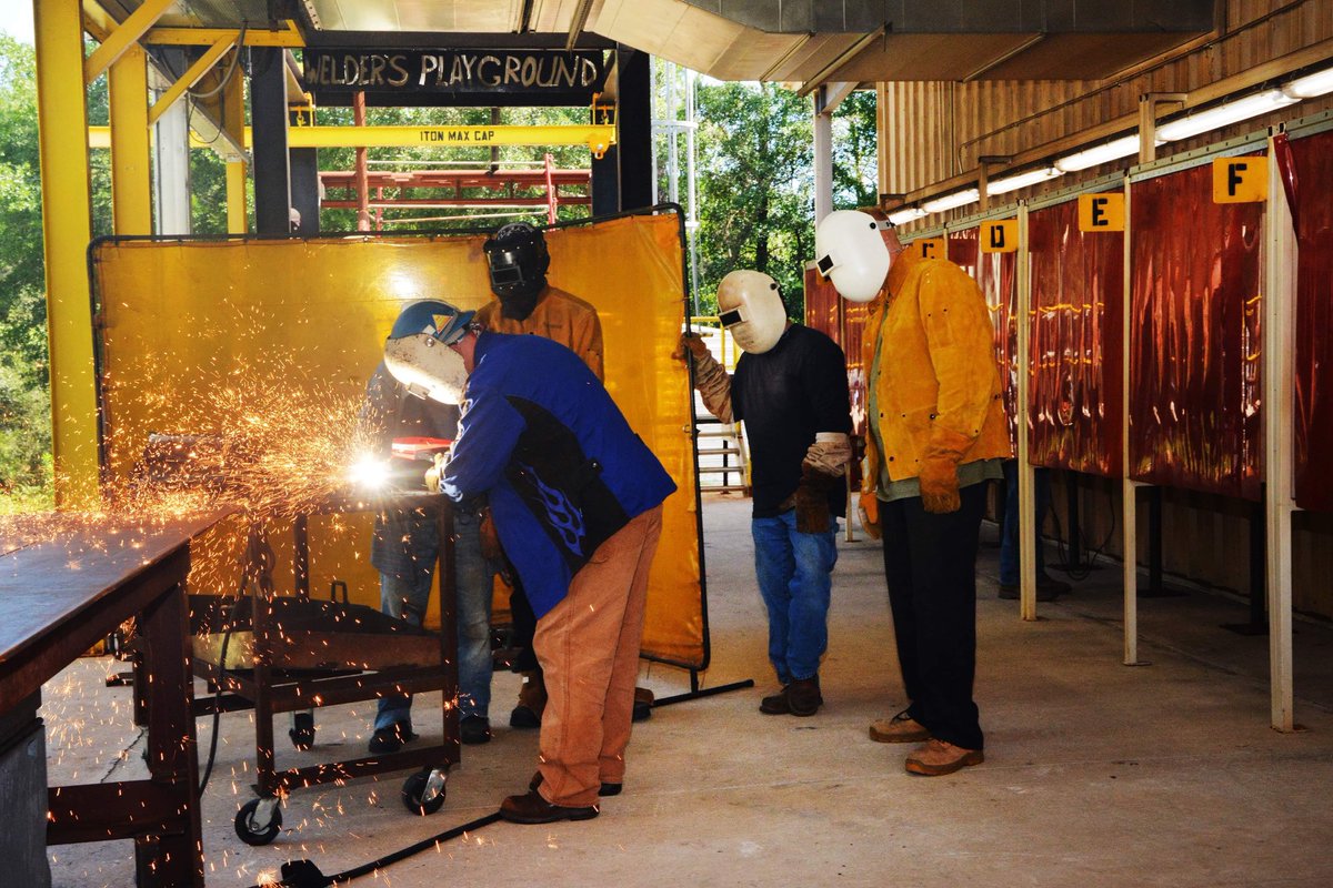 Did you know welders can make $2,500 a week? #workforce #education is what <a href="/nwfstatecollege/">Northwest Florida State College</a> is all about!