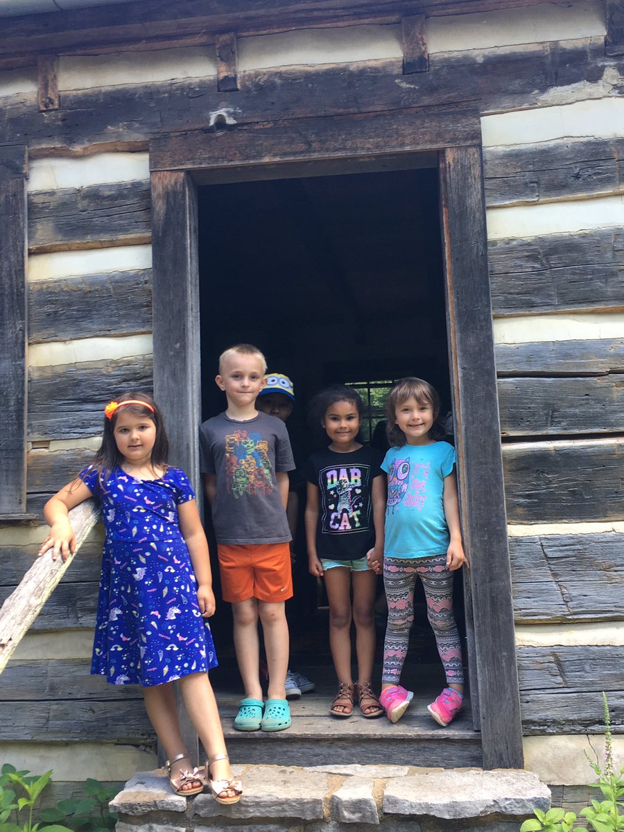 Williams5thTN's tweet photo. Read to be Ready students from Henry School went on a field trip to LBL’s Homeplace. We ALL had so much fun!!
#hcsucceeds
#ReadtobereadyTN #hespirates https://t.co/6Xlw5yo8Ns