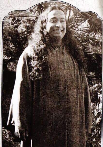 Paramhansa Yogananda tweet media