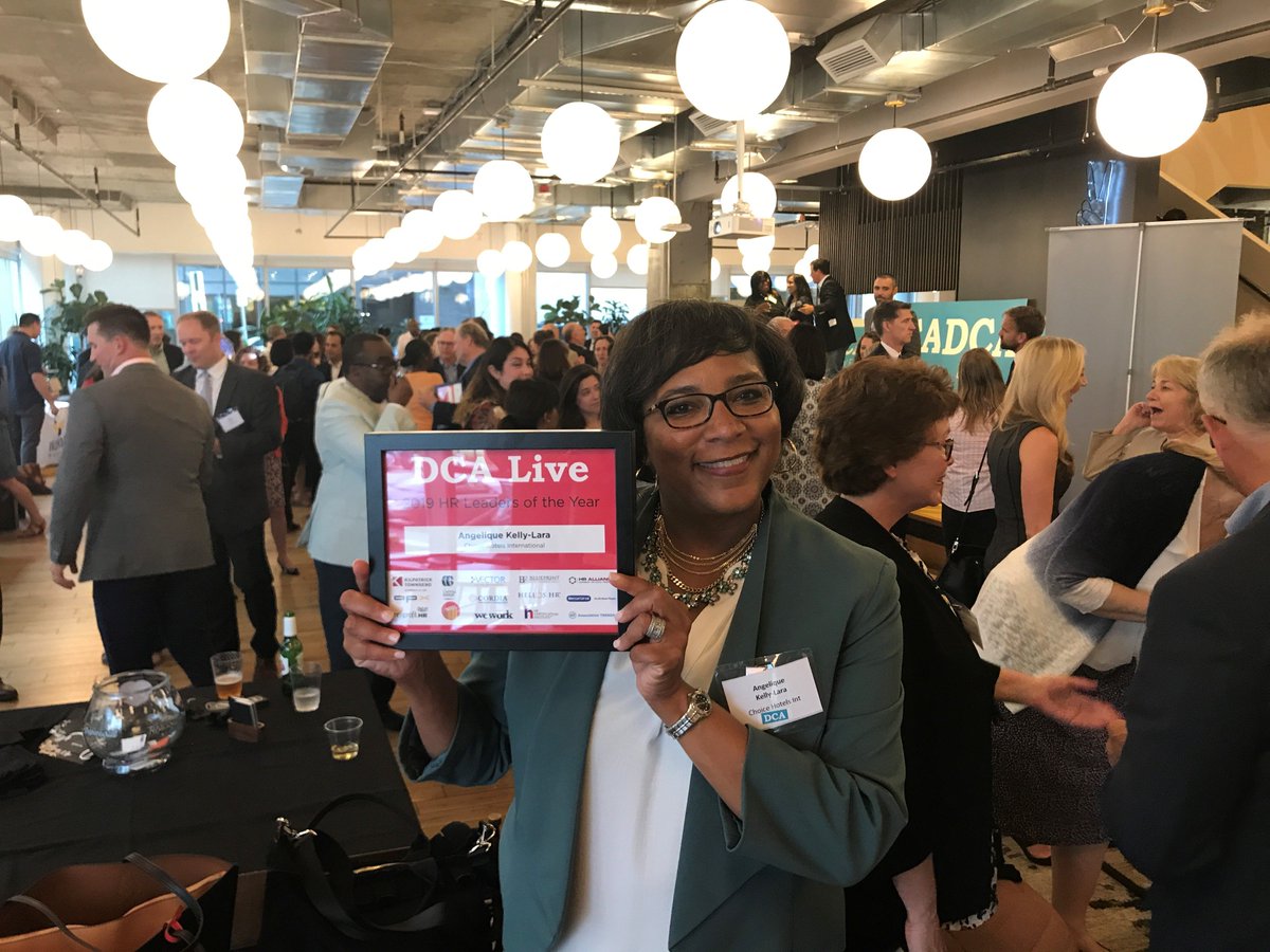 CHI_Careers's tweet photo. Awards season is year-round for Choice leaders, and we're proud to announce that our VP of Talent Acquisition, Angelique Kelly-Lara, was a recipient of this year's DCA Live HR Leaders of the Year award! #MakeItYourChoice https://t.co/zbx3bcuWPg