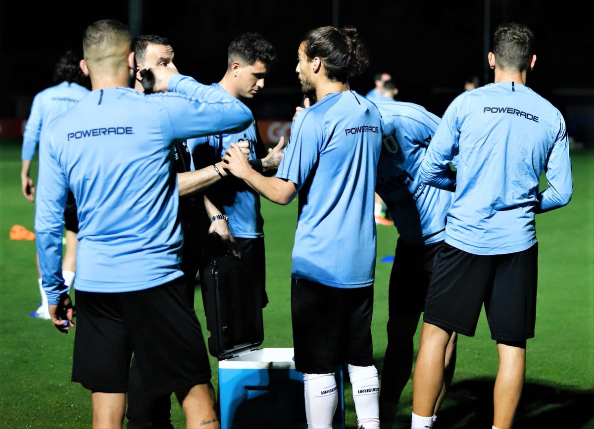 Uruguay's tweet photo. La Celeste realiza su primer entrenamiento en Brasil, a tres días del debut ante @FEFecuador por la 1a fecha del grupo C de la @CopaAmerica. https://t.co/t0y0mf8oex