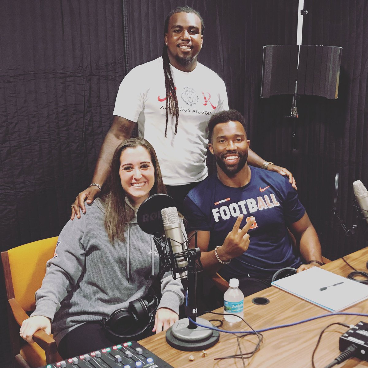 EnergyCaptains's tweet photo. 🎙Episode 2: NFL to Business Owner - Special Guest Jerami Wilkes !!! ⏬⏬⏬ Click to 👂♥️
https://t.co/XASVkjharo https://t.co/v89i69heVt
