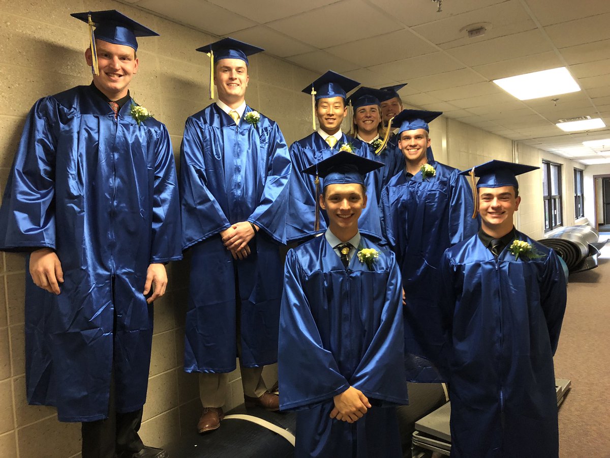 BATechPA's tweet photo. BA class of 2019. It’s been great. Thanks for all the memories, your hard work, and making it fun to show up to work every day. After 3-4 years together with many of you... you will be missed. Good luck and best wishes! https://t.co/AC0FK5DZdN