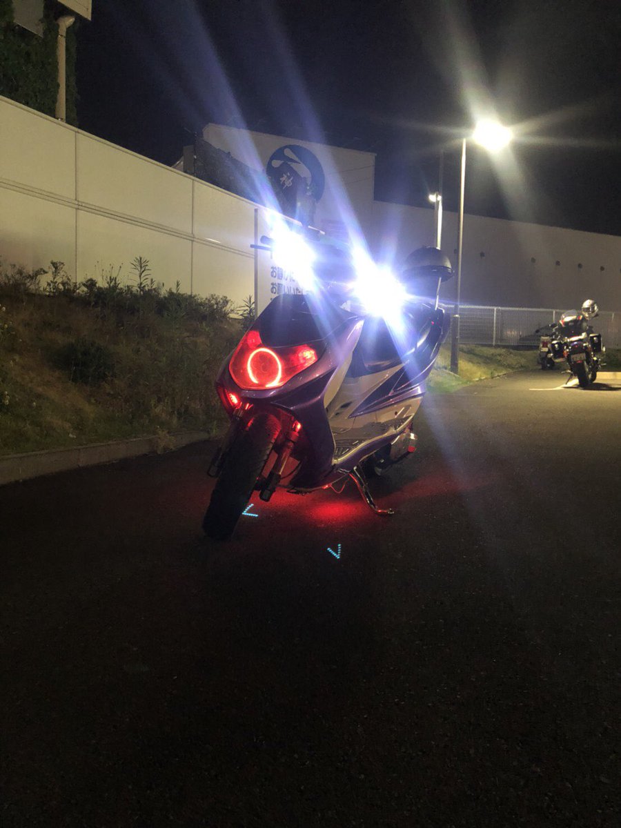 Tsubasa1129t's tweet photo. シグナス買いたい人！
値段14万 マジェと交換もありです！
ワンツーと交換プラスちょい追い金でもありです
買いたい人連絡ください！
#ワンツー売ります
#シグナス売ります https://t.co/TsRFkWoAz5