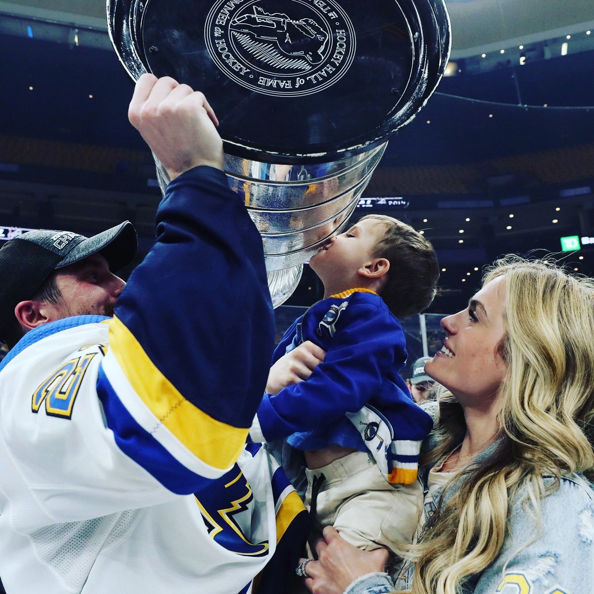 Bozie42's tweet photo. https://t.co/5blfKgjdoZ