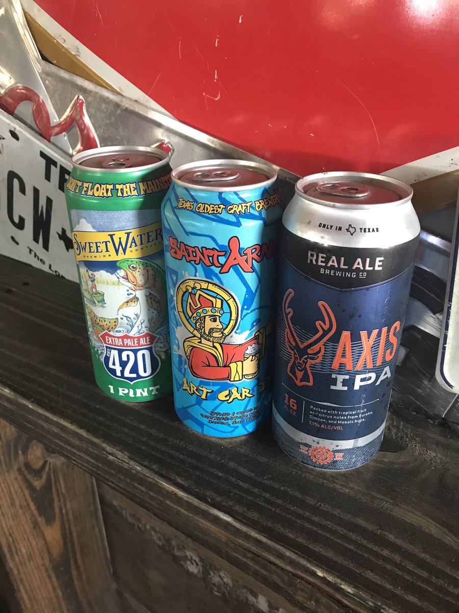BobcatTeddys's tweet photo. It’s not just Lone Star you can enjoy for $2.75 on Thursday. If you’re more into pale ales, we’ve got something for you. Every 16oz Tallboy $2.75 every Thursday all day! 

#thirstythursdays #sweetwater #starnold #realale #drinkspecial #beerlover #beerme #neighborhoodbar https://t.co/NzznvrDHsJ
