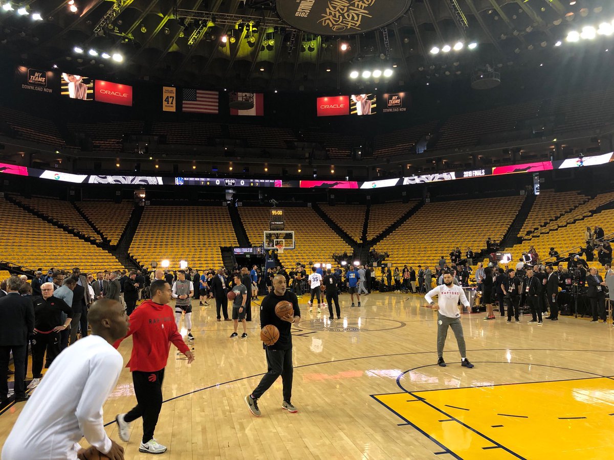kerrykeating3's tweet image. One last time! #OracleArena #Warriors #NBAFinals