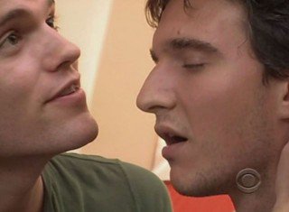 silbermann_s's tweet photo. #vanhansis #lukesnyder 👬
#jakesilbermann #noahmayer 💖
#ATWT #loveislove https://t.co/SARmXdiIfO