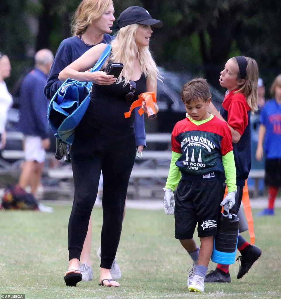 Rubin fængsel strategi Lilian Chan on Twitter: "Meet the baby daddy of pregnant Elin Nordegren!  Former Miami Dolphins star Jordan Cameron, 30, is set to welcome a child  with Tiger Wood's 39-year-old ex-wife in mid-October