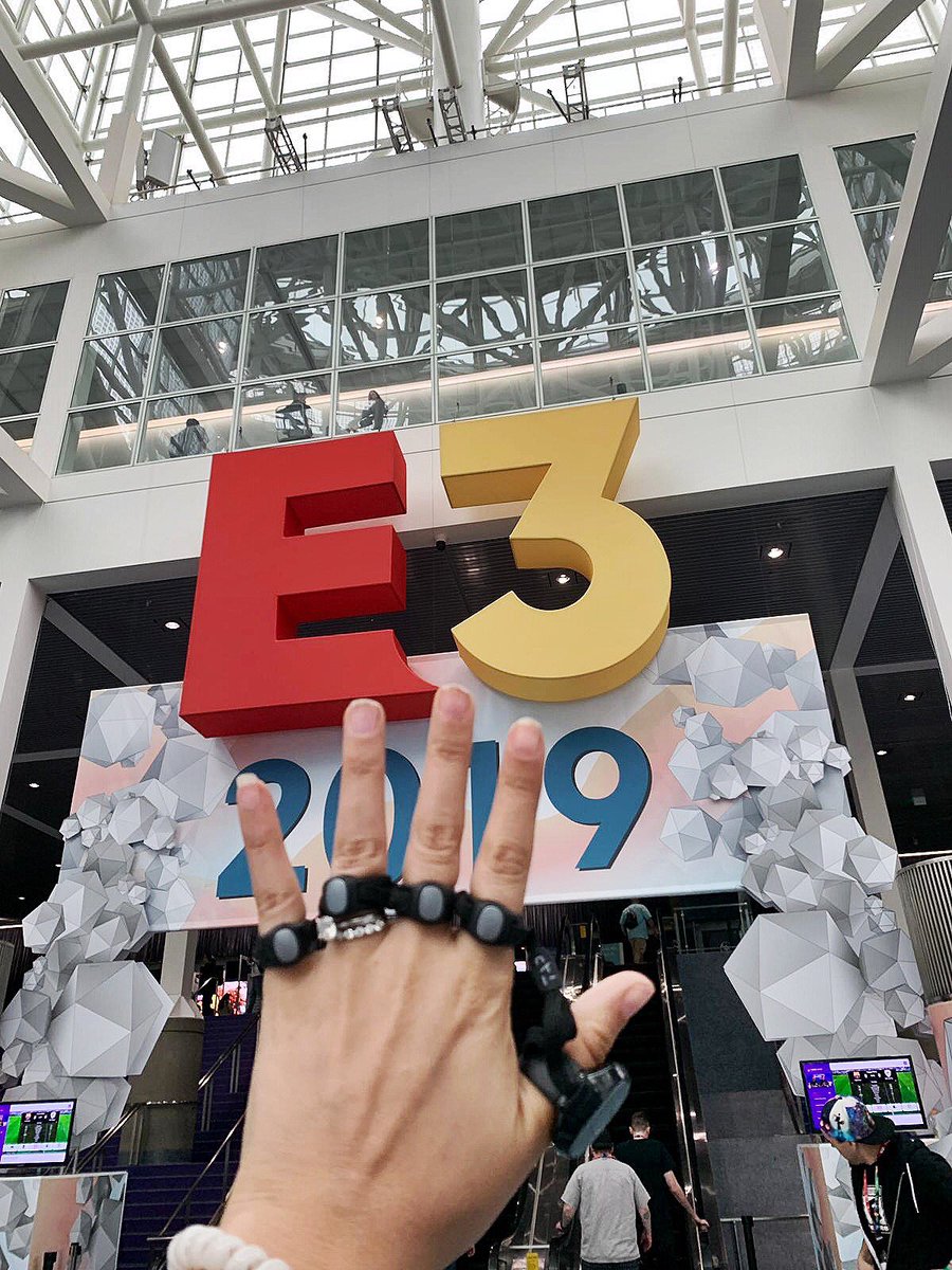 tapwithus's tweet photo. We had the best time at E3! What was your favorite part of this year’s convention?🕹 @E3
#E3 #E32019 #tapwithus #gamer #gaming #technology #wearabletech #videogames #tapstrap https://t.co/8qxBXx0AFy