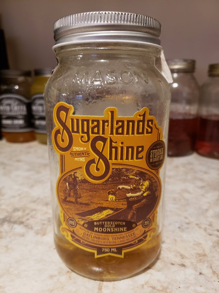 b4dw0lfg1rl's tweet photo. In the mood to finish off this @SugarlandsShine tonight ππ #longday #needalilhelp https://t.co/dWk52r1dy3