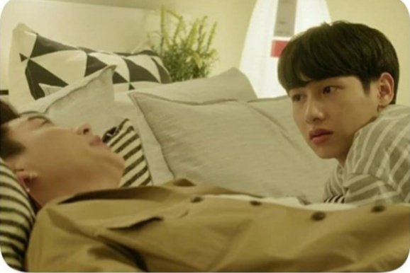 KhwankhawC's tweet image. คนแบบผม ก็ทำได้เเค่มองคุณไปวันๆเหลาะคับ ต่อให้กูเจ็บมากเท่าไหร่กูก็ยังที่จะเลือกมองมัน😂
#น่าสงสาร #อิน #ทฤษฎีจีบเธอ