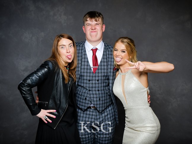 A huge Thank You to all the S6 pupils and staff from <a href="/LoudounAcademy1/">Loudoun Academy</a> for inviting us along to be their prom photo team, again this year! 
@loudounpe @loudacreporters <a href="/loudounparents/">Loudoun Academy Parent Council</a> <a href="/LoudounAcadCC/">LoudounCommCentre</a>  facebook.com/pg/ksgphotogra…
