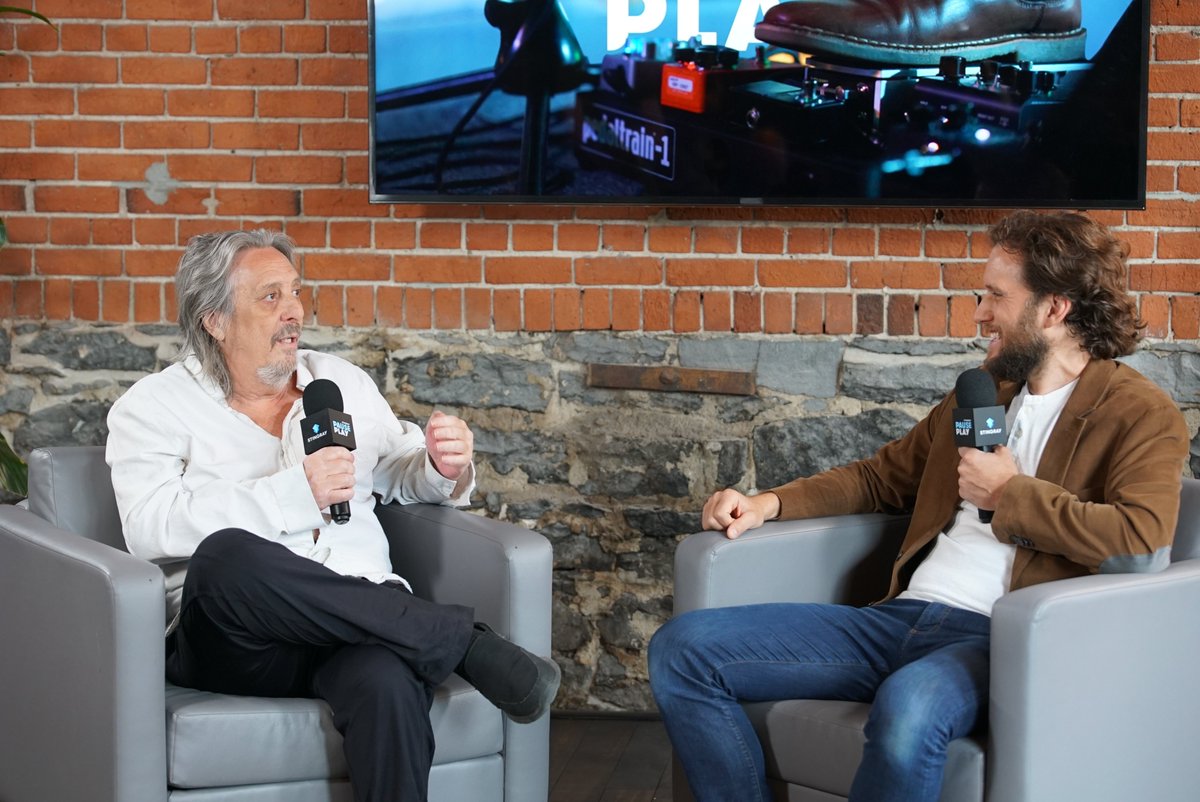 StingrayMusique's tweet image. Nous avons eu l'immense plaisir d'accueillir aujourd'hui @Sergefiori, pour une entrevue #PausePlay. La vidéo sera publiée bientôt. En attendant, ne manquez pas son nouvel album "#SeulEnsemble" &amp;amp; sa série de spectacles!

Serge sera aussi notre programmateur invité en juillet.