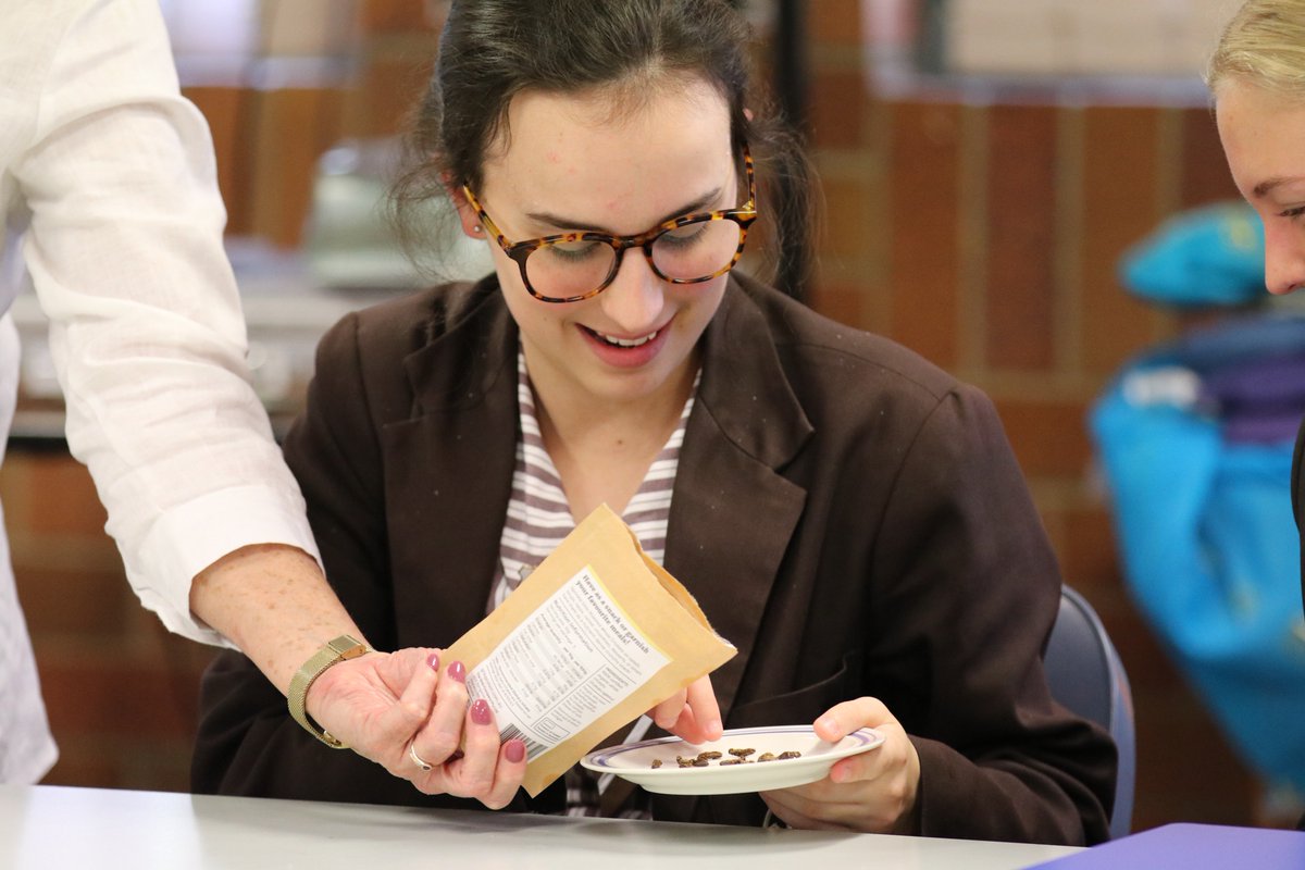 StRitasCollege's tweet image. Yr 11 Food &amp;amp; Nutrition students were today visited by @GriloProtein, exploring and tasting the nutritional and sustainable benefits of incorporating crickets and other insects into our diets. #sustainableliving #sustainablefood #foodandnutrition #girlseducation