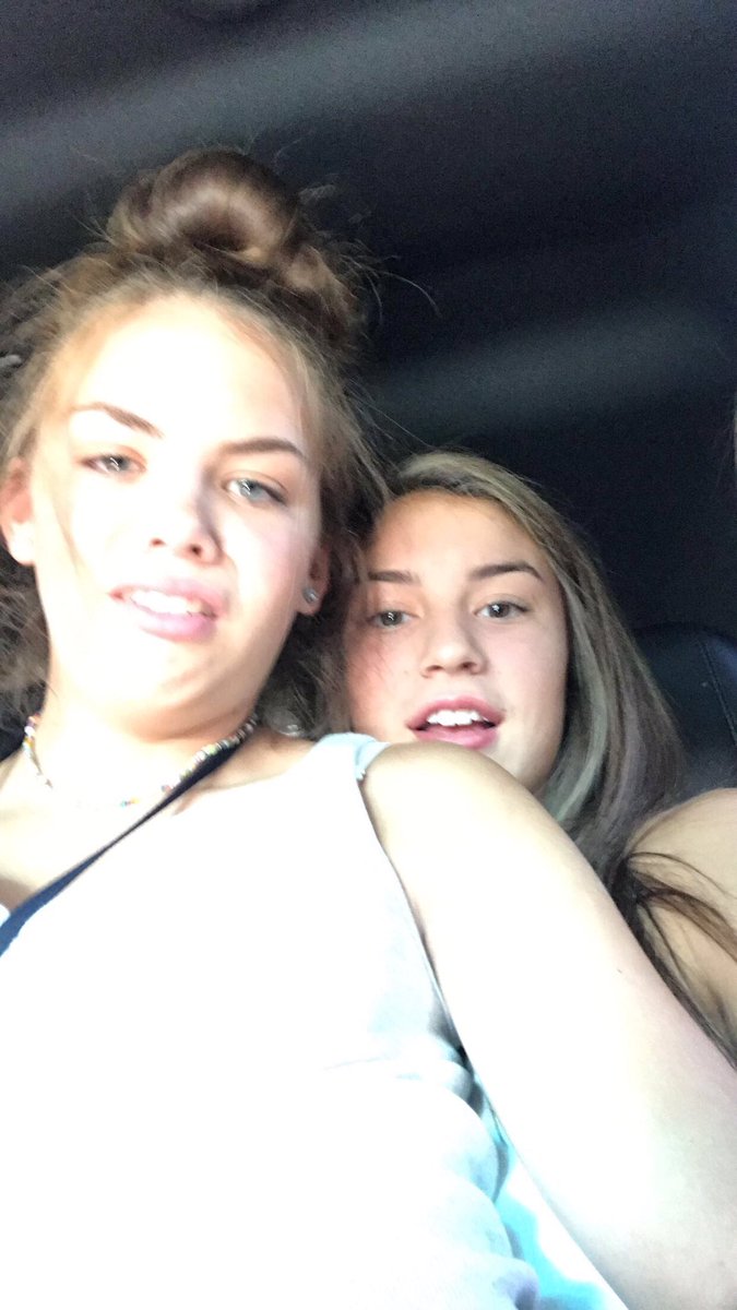 ginagrden's tweet photo. a big happy birthday to @claragreenwald !! love you so much❤️❤️ thanks for being such a great friend, hope your day was great chxnbxhs:))) https://t.co/WsQrm3vSmf