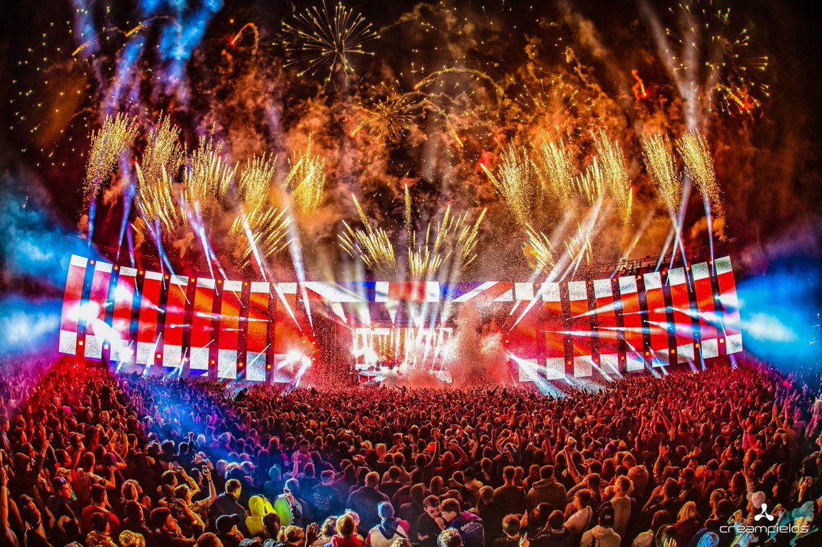 Creamfields's tweet photo. #ImGoingToCreamfields https://t.co/aTxHgkNHVQ
