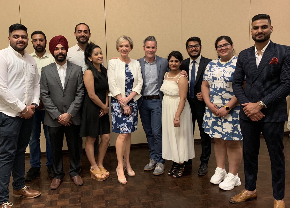 KyleChristie_TV's tweet photo. Congrats to the first @ConestogaC BPDM grads! Former students, now forever friends. I’ve loved teaching you and I’ve loved learning from you. https://t.co/7DSOlrX3Rc #conestogagrad #kwawesome #bpdm @ThinkConestoga @NancyCTV @SheenaSnively @kevinlswayze @CynBreen @SherylPlouffe https://t.co/zlbmslXIQD