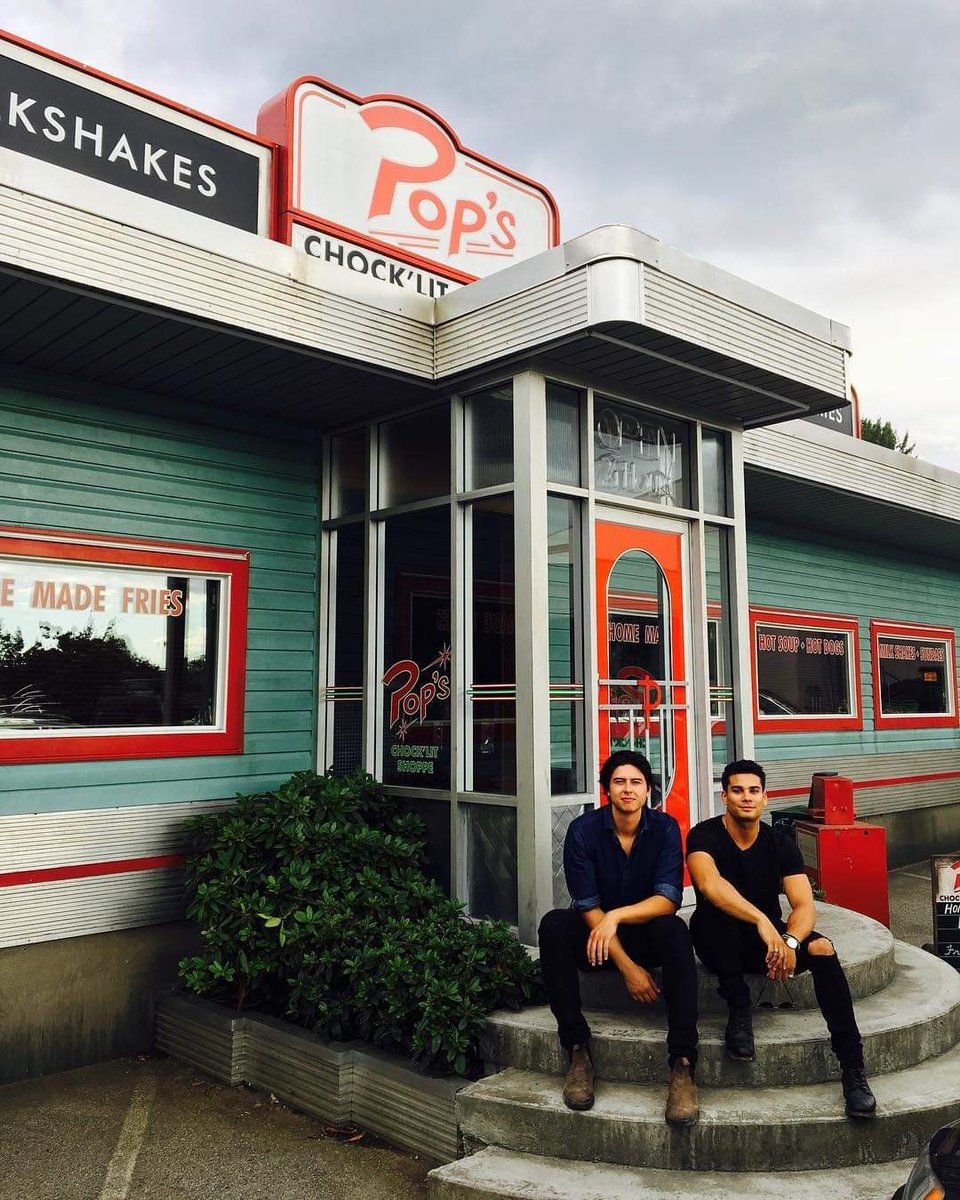 Sweet Pea (@sweetpea1x) on Twitter photo 