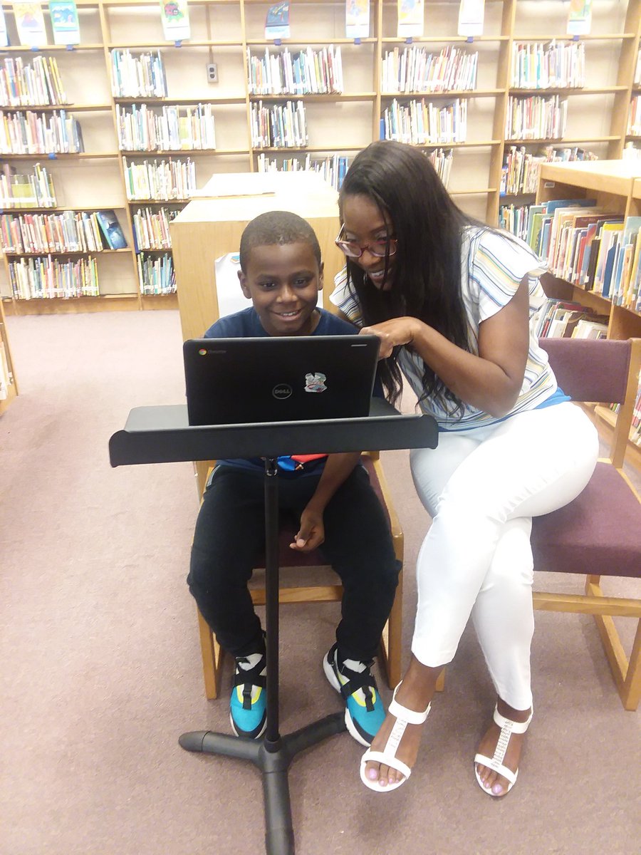 Innovative Thinking at CRS Media Center.

Thinking outside the box in Ms. Westfield's 4th grade class for Tech work space in the Media Center.