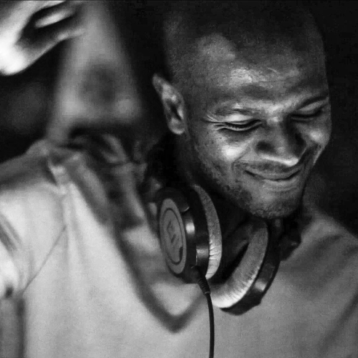 Music speaks what cannot be expressed,🎧 do what makes you happy, our DJ's find their fire and spread the flame🔥🔥🔥

#Holocryptics #DJ #Headphones #Smile #Fire #Holo #Music #Life #Hologram #Party #Deejay #Happy #Entertainment #Nightout #Performance #Mix