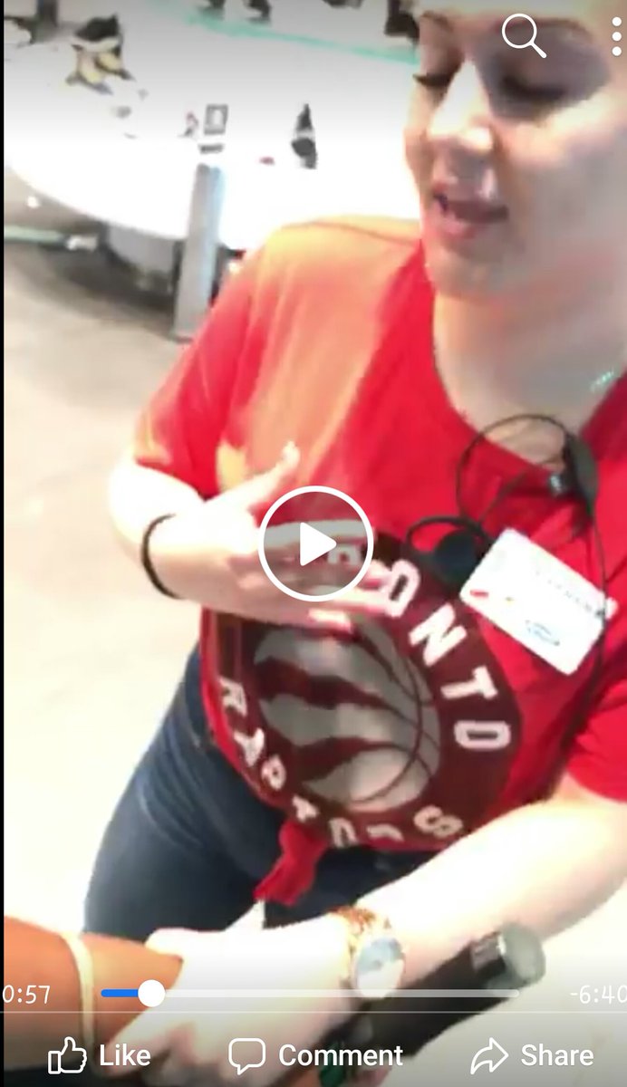 MyReali30109104's tweet photo. A screenshot where you can see Stephanie clearly as the aggressor in the situation grabbing the then potential customers arm. You can hear Lisa demanding the Stephanie (Old navy employee) to let go of her arm. 
#RacialProfiling
#OldNavy
#SquareOne
#Mississauga
#FireStephanie https://t.co/yK6QfRTnCY