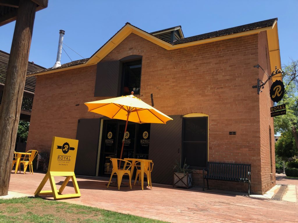 #DTPHX has the highest density of coffee shops in the Valley. Here's our list of 20 in downtown that deserve the buzz. ☕ Read: bit.ly/dtphx-coffeesh…