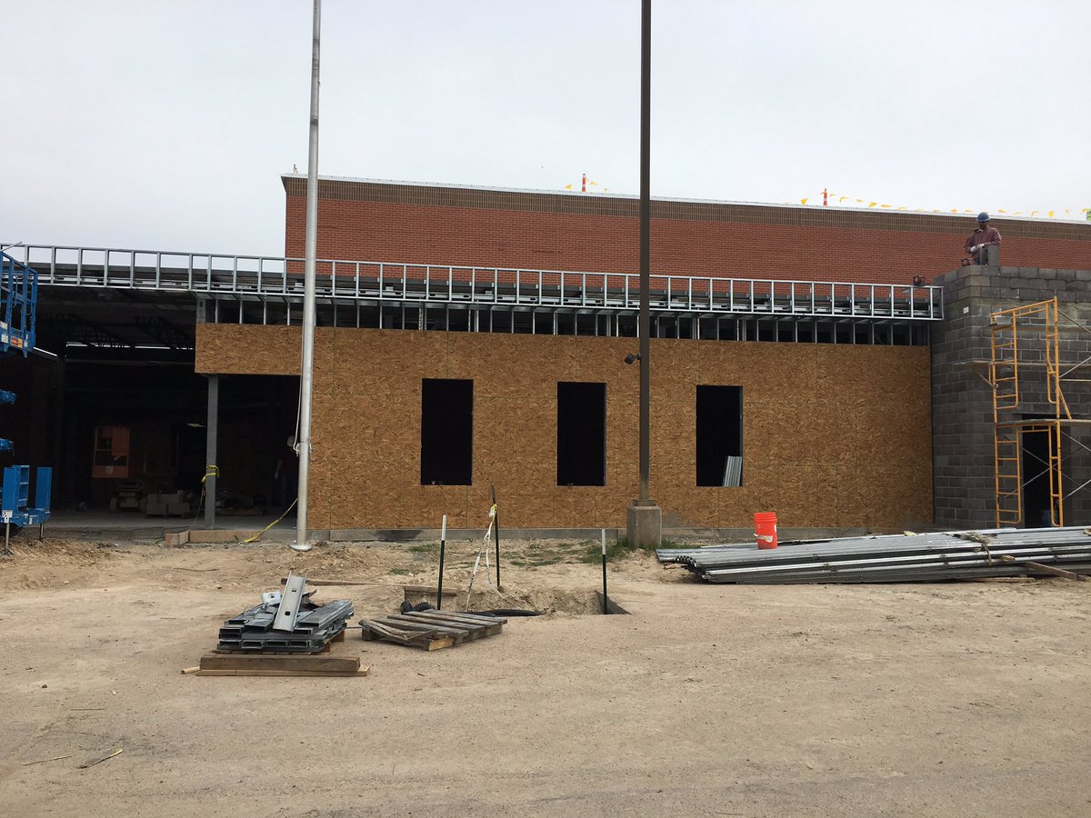 sces466's tweet photo. A few more pictures of the elementary school. #usd466 #sces https://t.co/f63pycOSn6