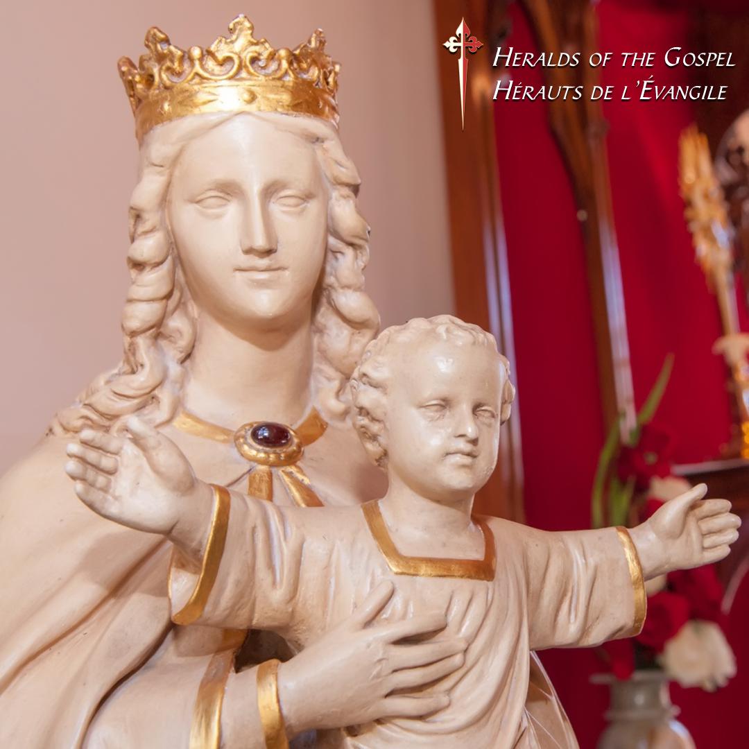 heralds_herauts's tweet photo. A true devotion to Mary is disinterested. The soul does not seek itself, but only God in his Holy Mother.
Une vraie dévotion à Marie est désintéressée. L'âme ne se cherche pas, mais seulement Dieu dans sa Très Sainte Mère.
#heraldsofthegospel #herautsdelevangile #herauts https://t.co/wbr99SmpCg