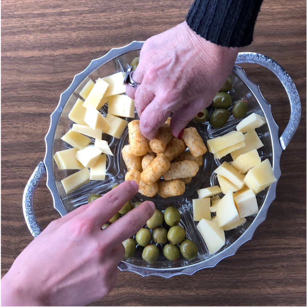 KunapopsE's tweet photo. #EleccionesSaludables
Se acerca el verano, recíbelo llena de salud y energía eligiendo lo que comes. #Kunapops el snack saludable.
#KunaPops #Picante #snackinghealthy #metowe #cheateveryday #superfoods #superalimentos #bocadillosaludable https://t.co/bU8E6QDM07