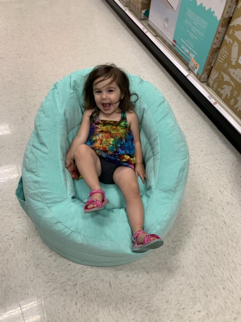 kirarene11's tweet photo. Hey @Target, I think my niece needs a modeling contract because she LOVES Target so very much! @Ccrafton1163 #TargetToddler #TargetDog #TargetModel https://t.co/bgMJNwpREK