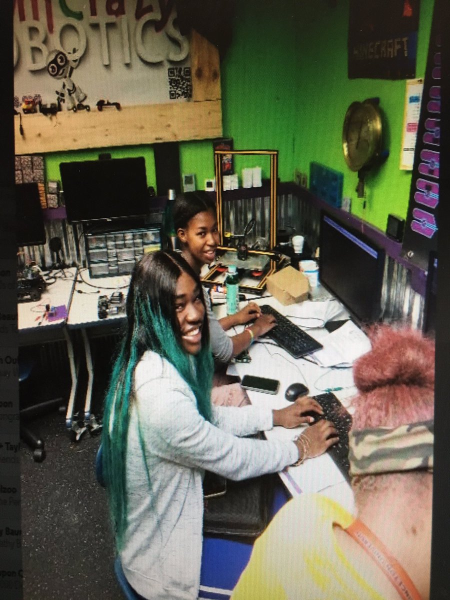 wrightm_a's tweet image. Dream Ss representing at the Girls Plum Crazy Coding &amp;amp; Robotics Camp. What an awesome opportunity of their learning ‘OUTSIDE THE BOX’. #performancepassionpurpose @APSuperGray @sunshine1018 @AThomas127 @KroposkyJanice @Itsjustneicy @angelaahbez